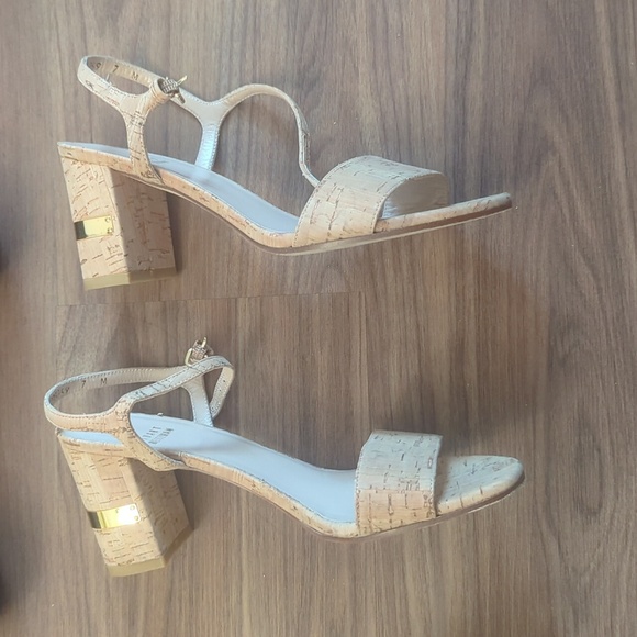 Stuart Weitzman Sandals - Picture 4 of 5